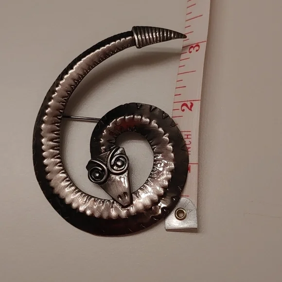 Vintage Serpent Brooch - Picture 4 of 5